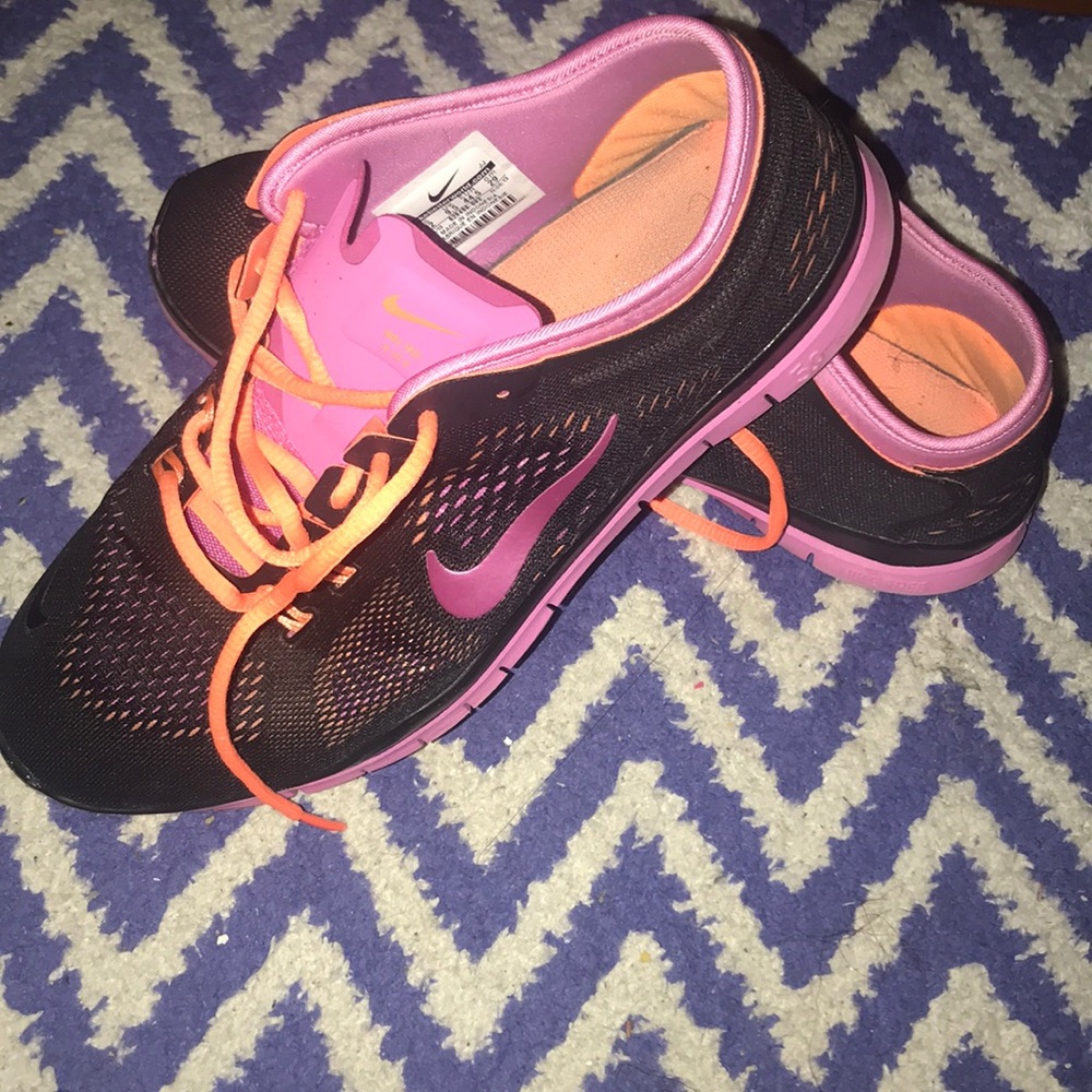 Nike Free TR FIT 4